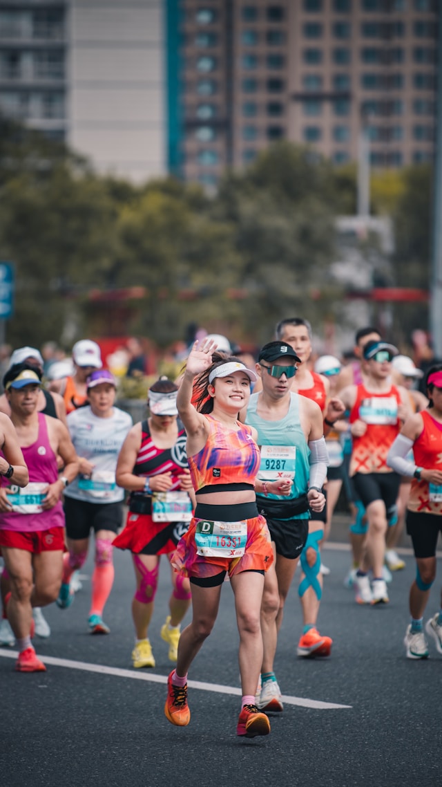 金彩子彩票 · 马拉松